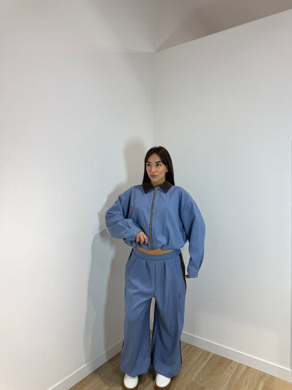 Tuta Pharrel azzurra