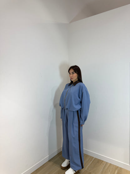 Tuta Pharrel azzurra