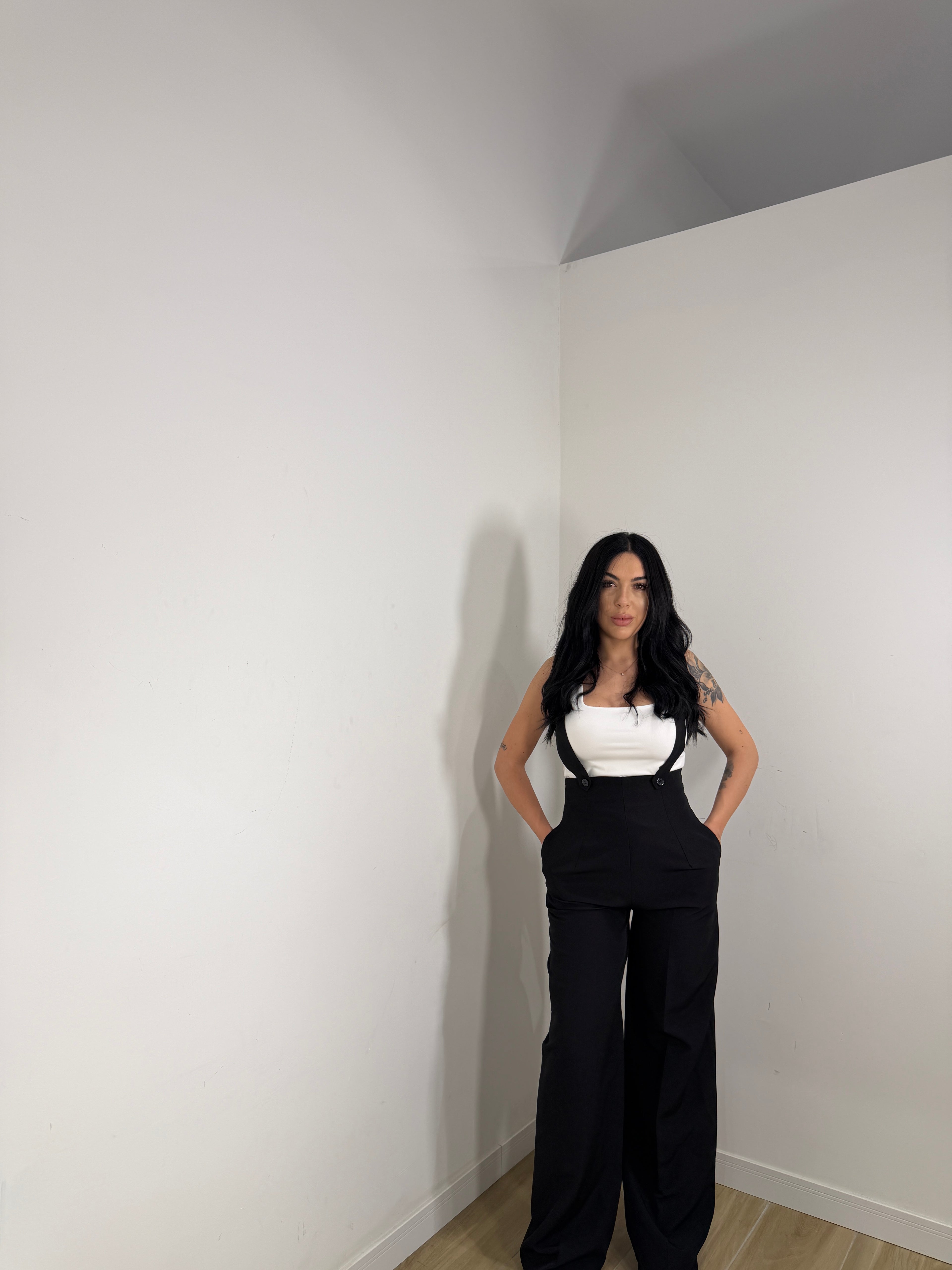 Pantalone con bretelle Brai