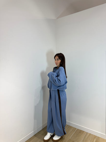 Tuta Pharrel azzurra