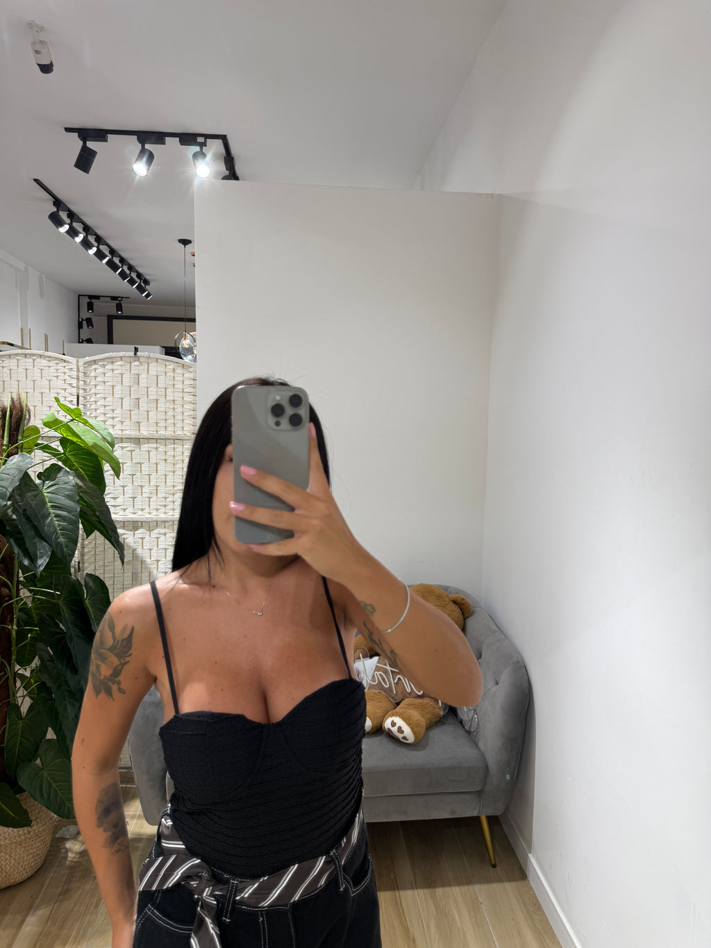 Body Ava