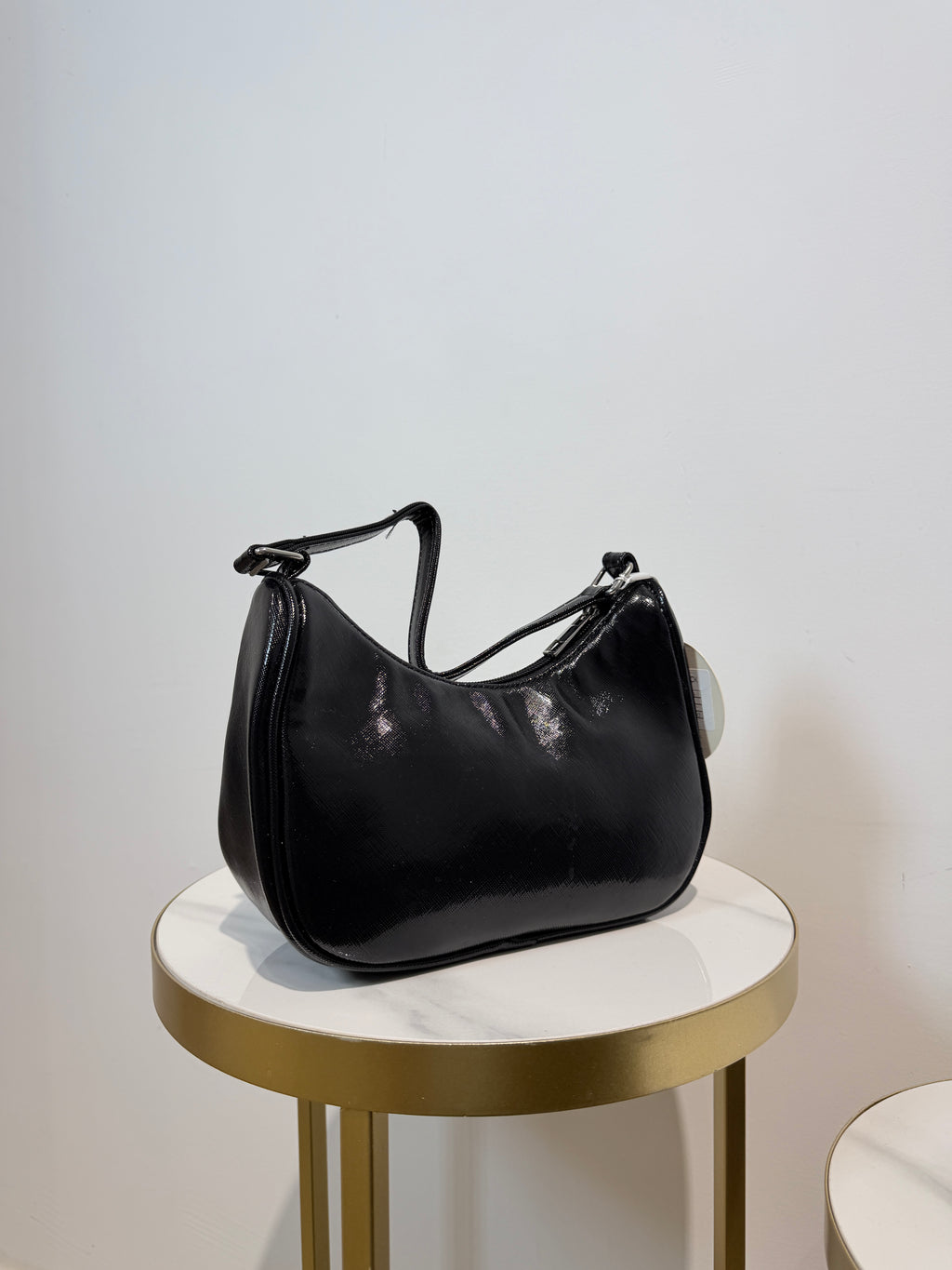 Borsa Solid