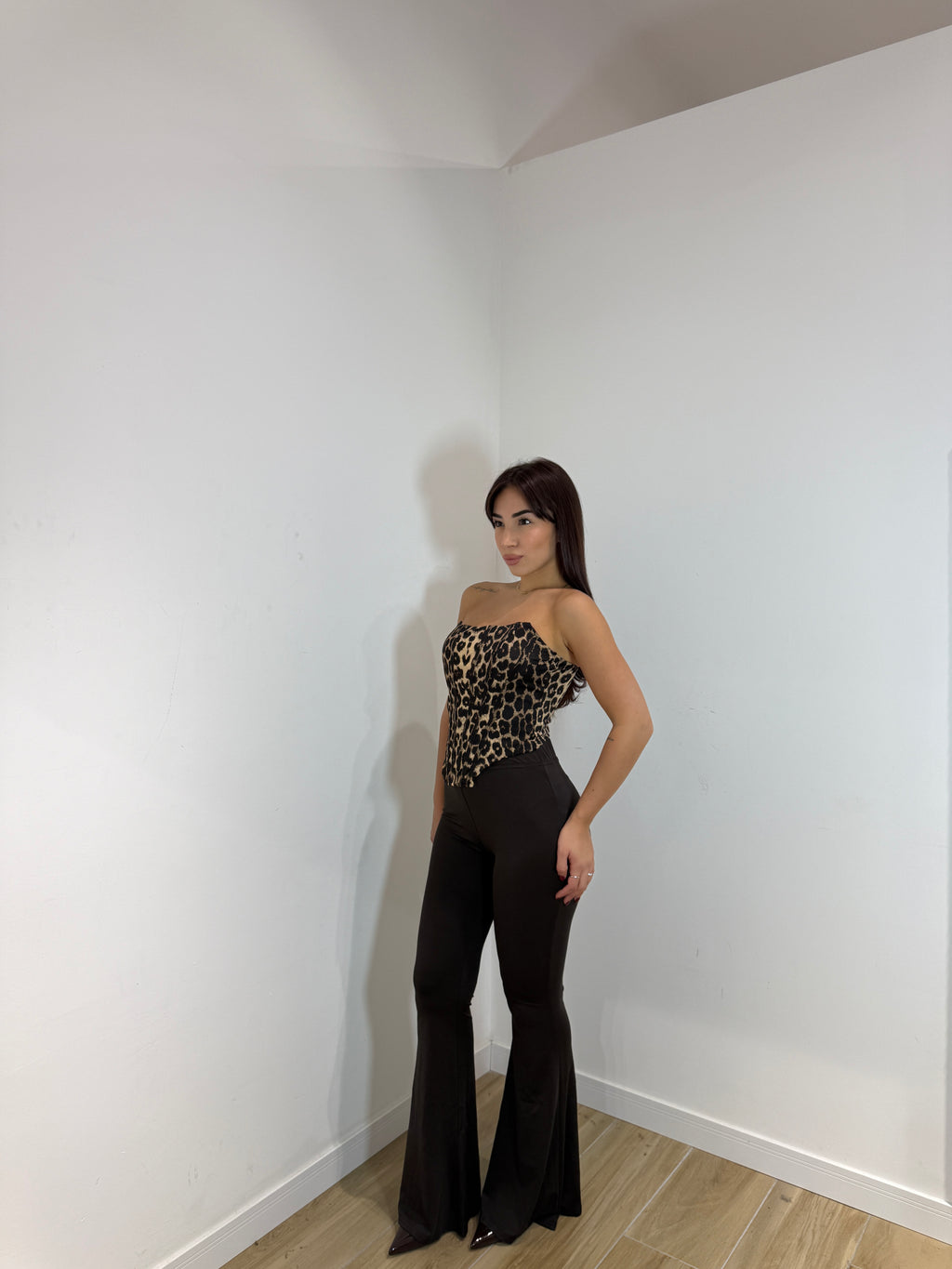 Top Naama leopardato