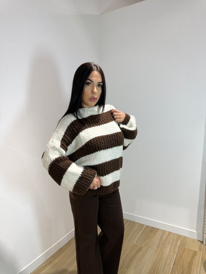 Pull American marrone