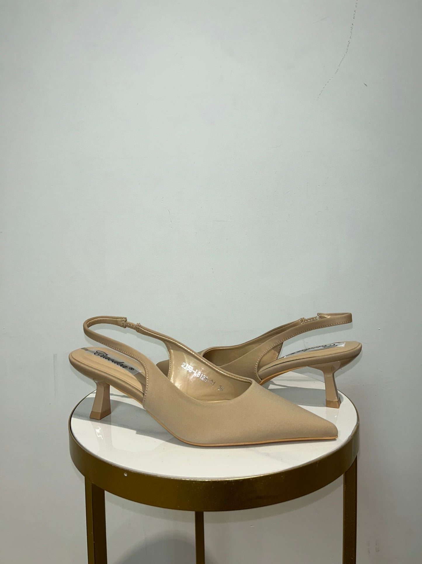 Slingback Rositas beige e nero