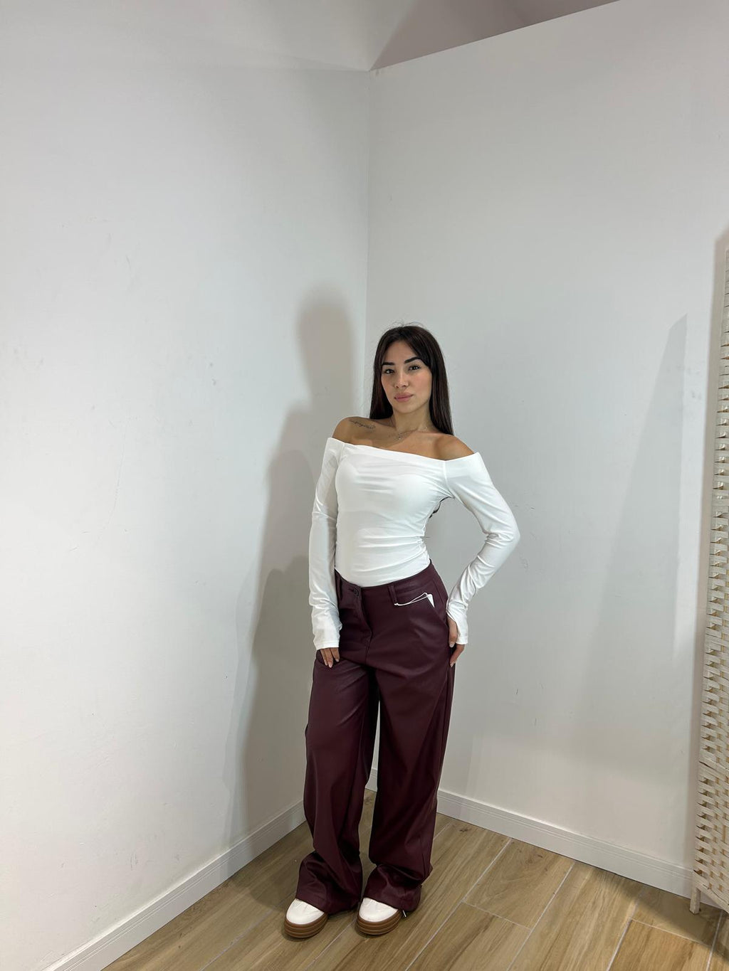 Body scollo a barca in licra bianco