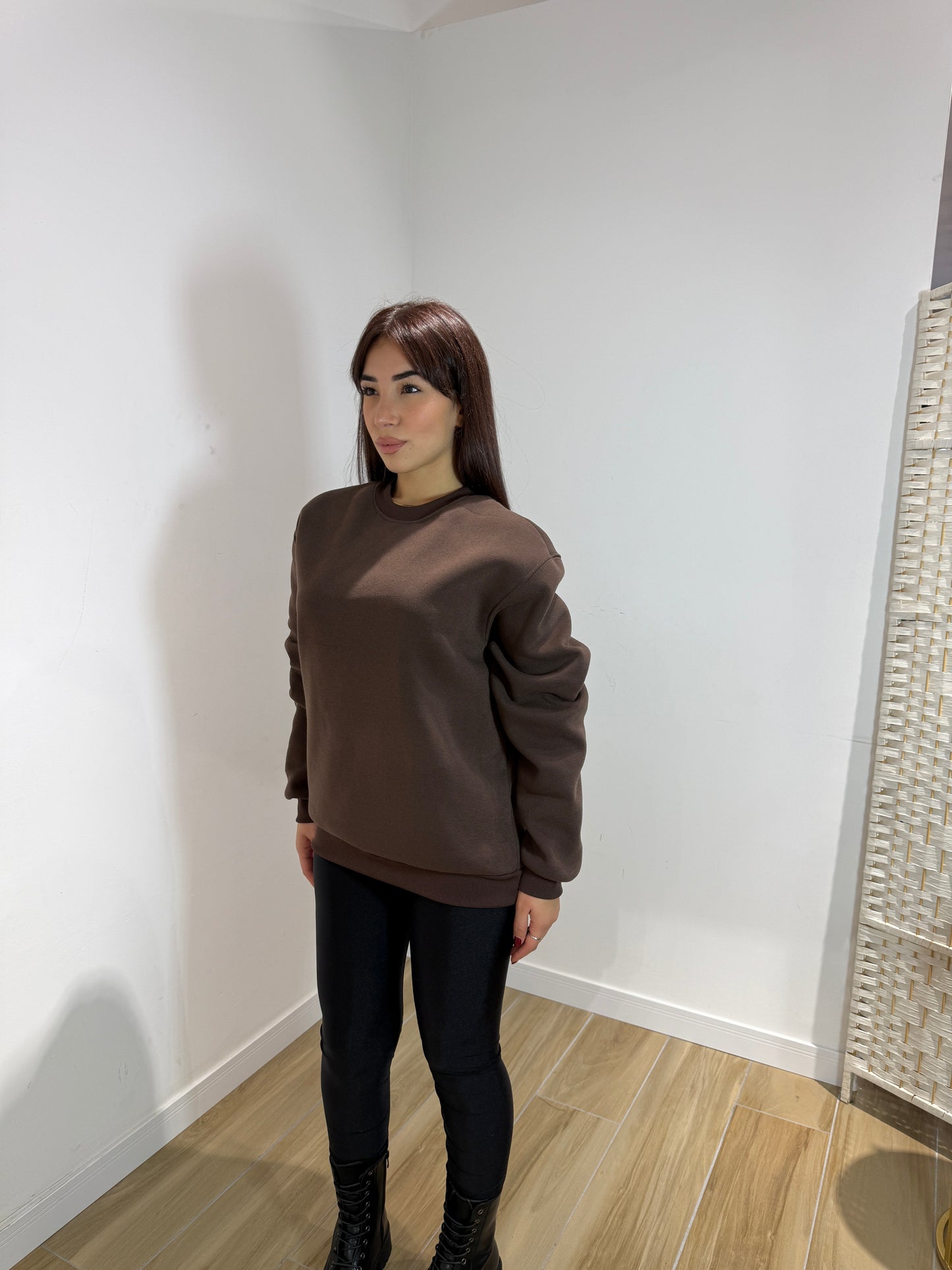 Felpa simple Tabi marrone