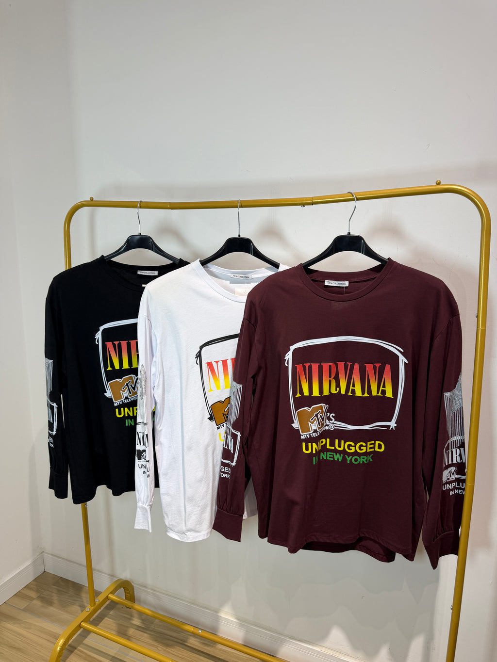 Shirt Nirvana over con spalline