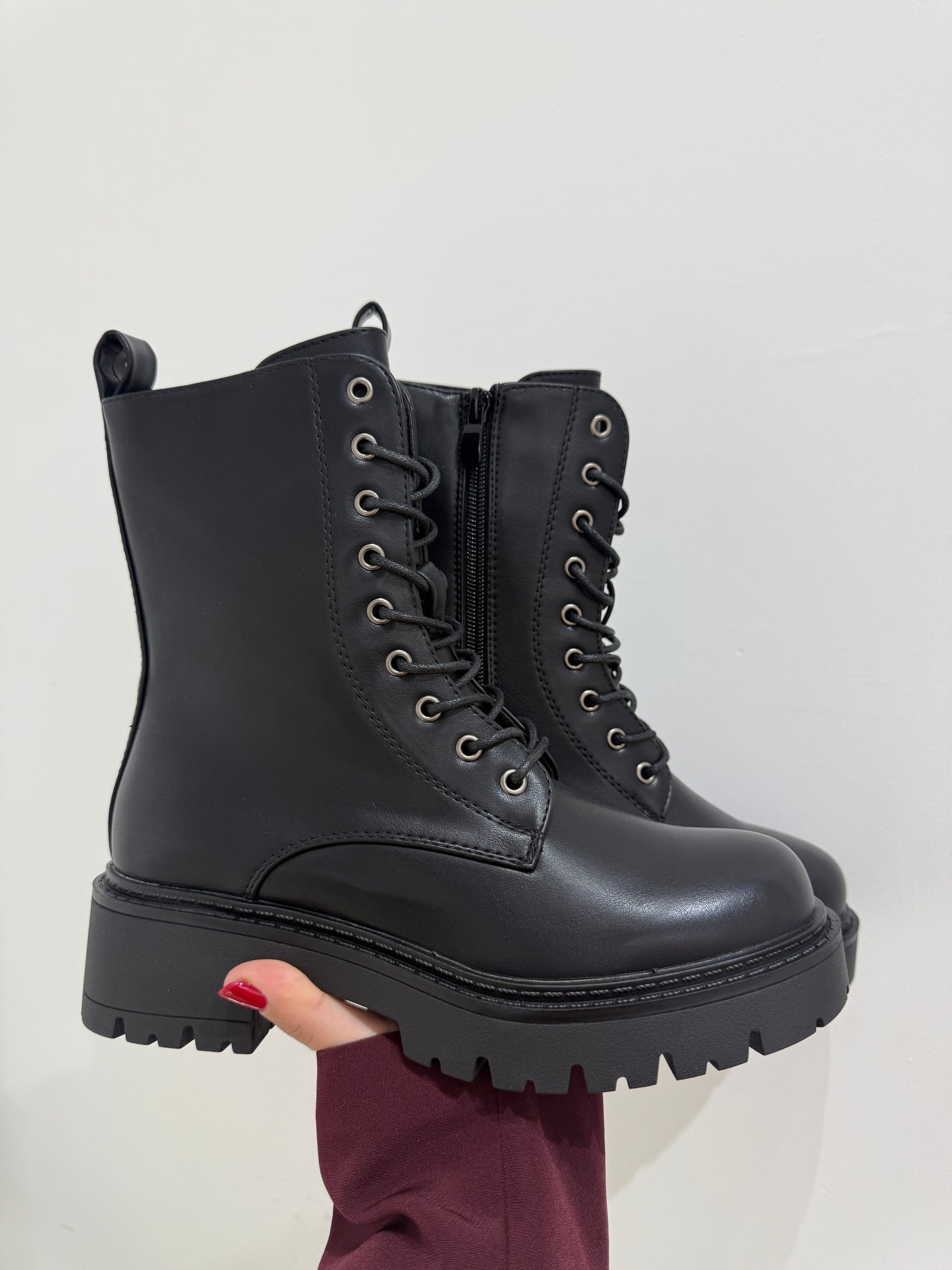 Anfibio Sen con lacci e cerniera