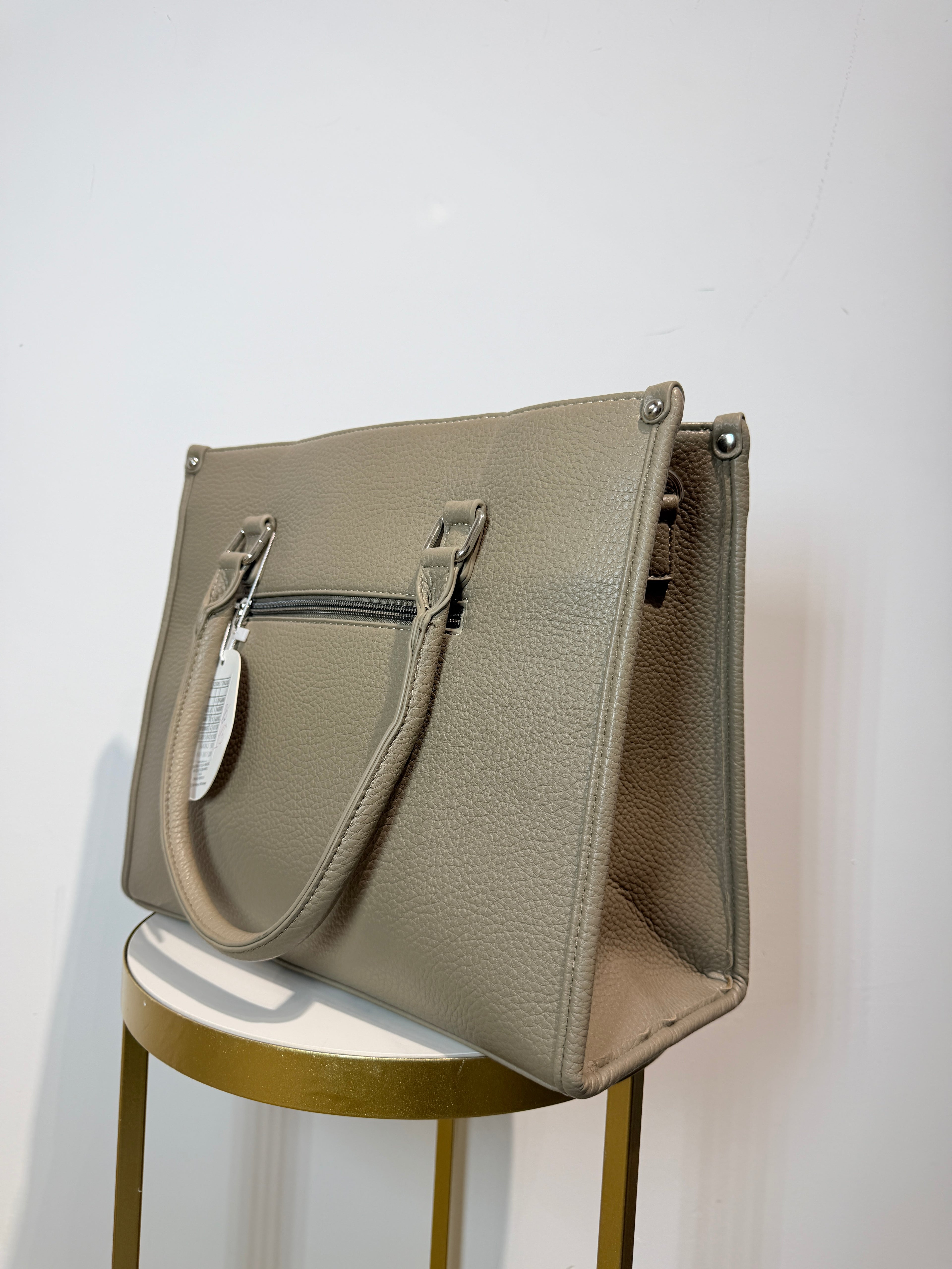 Borsa Isolde
