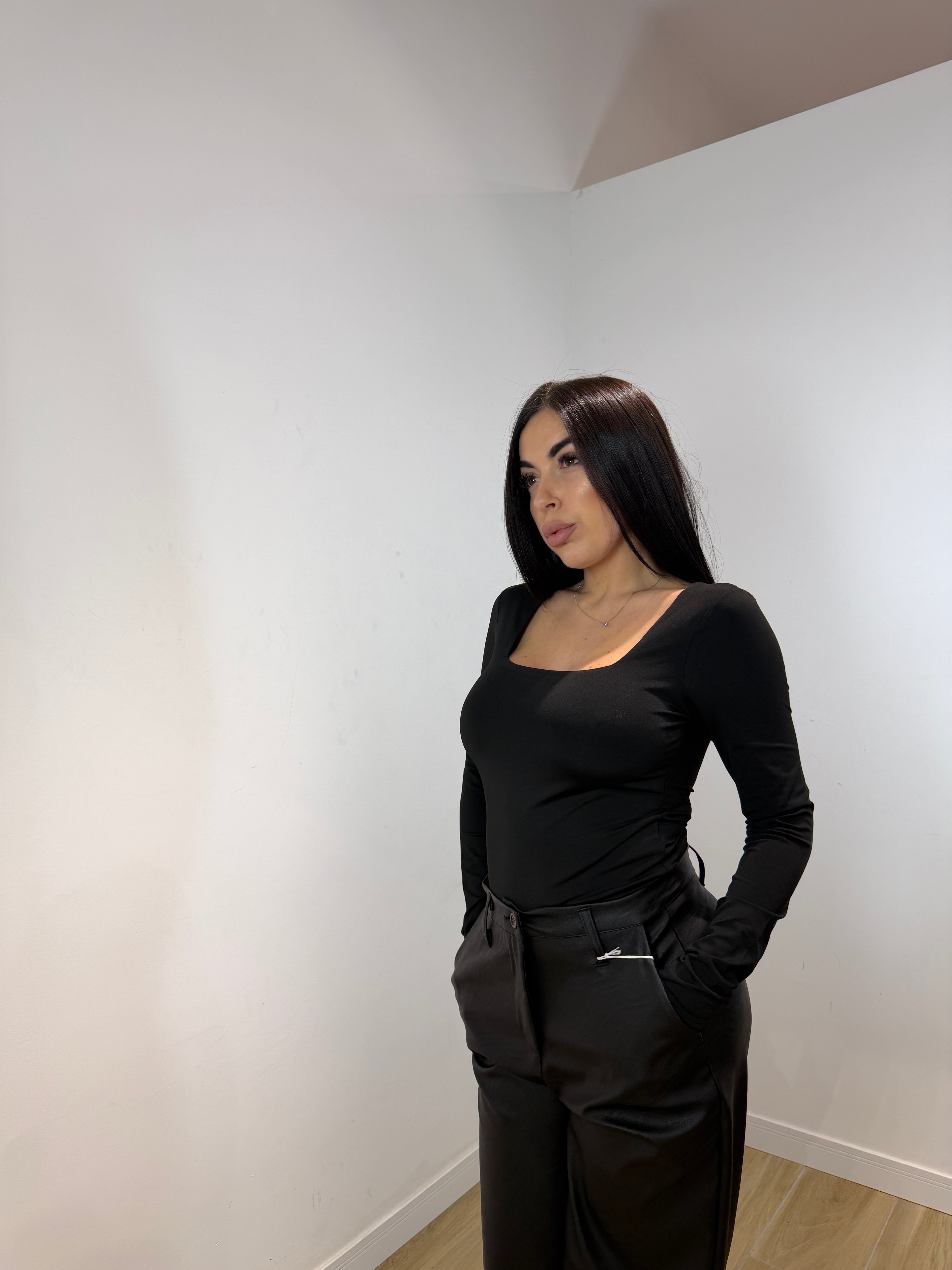 Body simple contenitivo