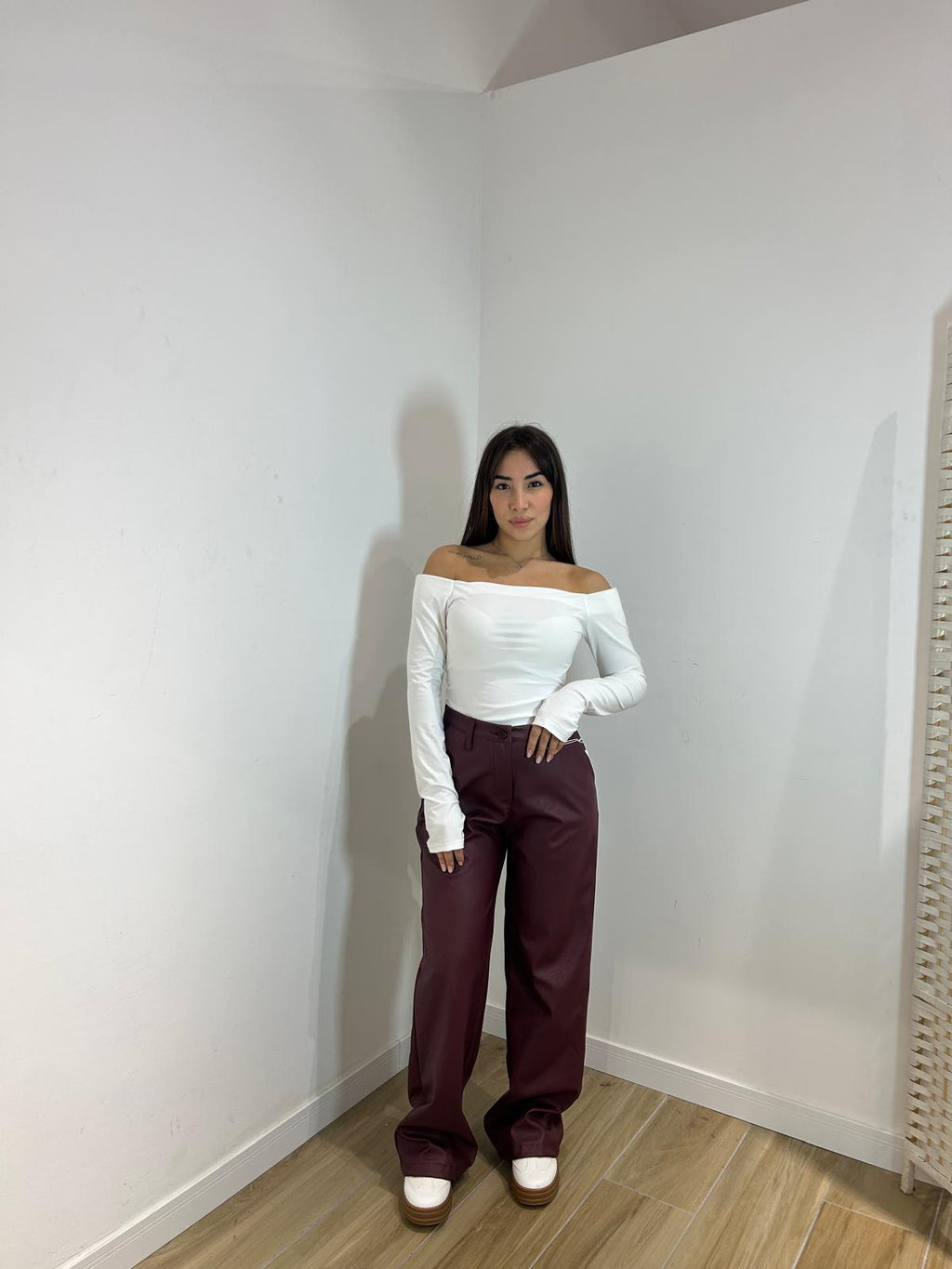 Body scollo a barca in licra bianco