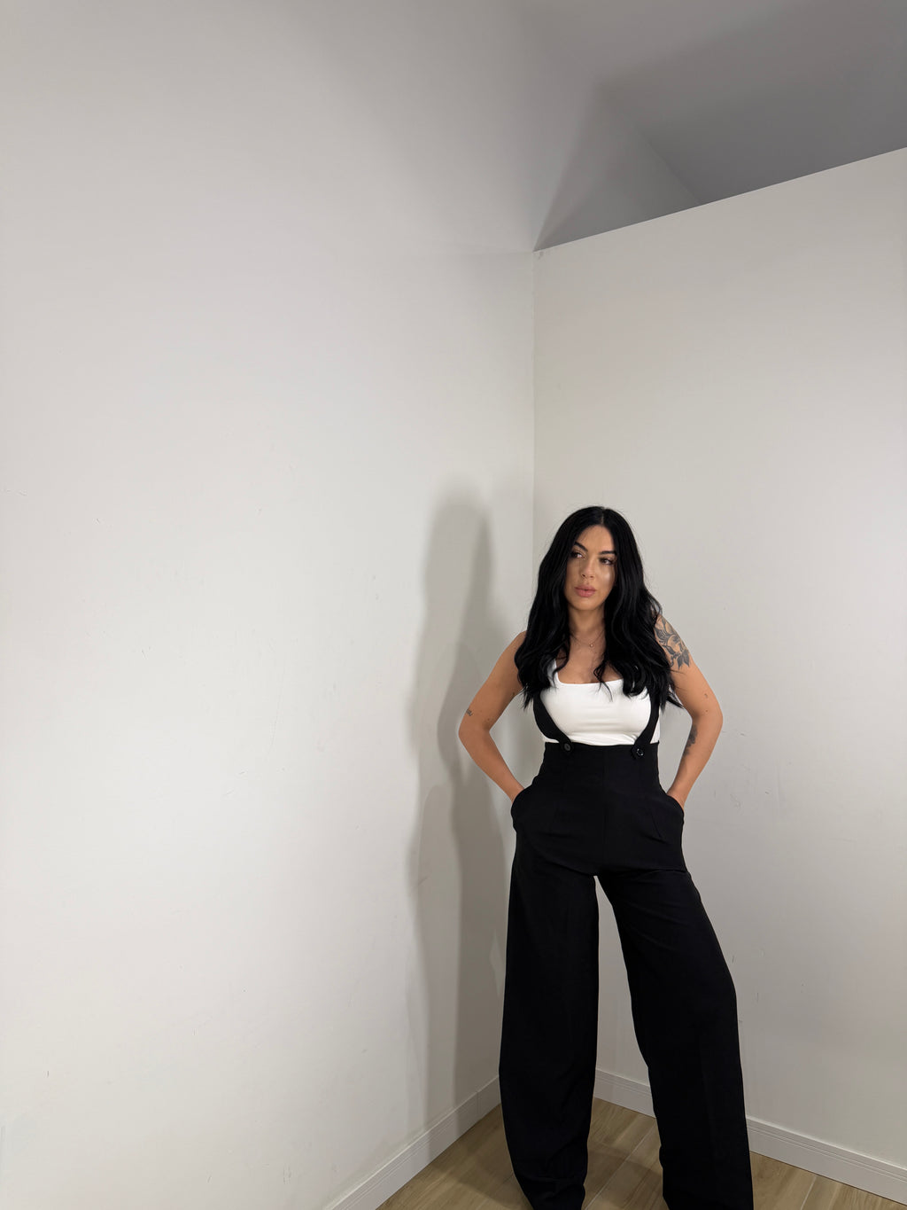 Pantalone con bretelle Brai