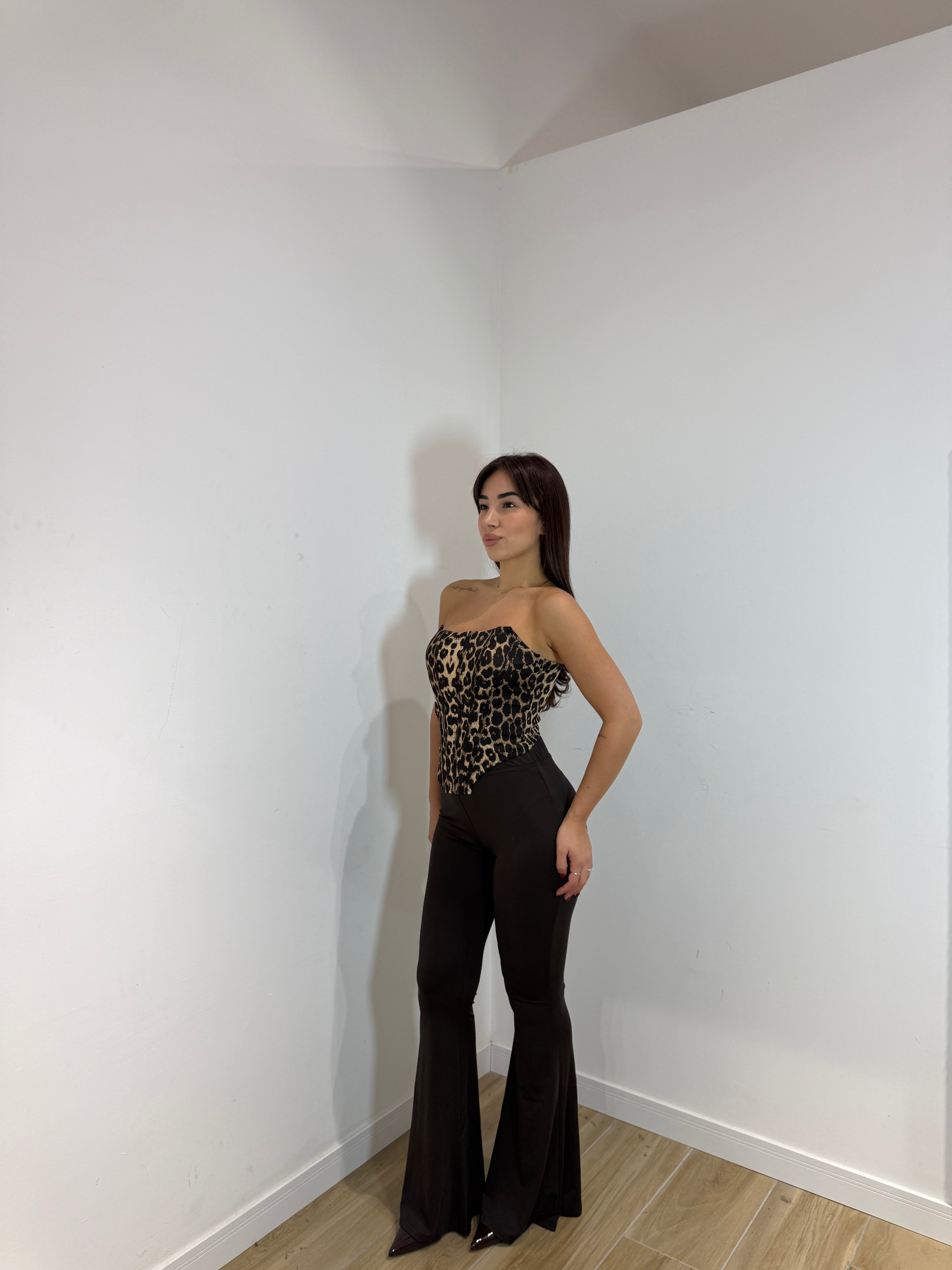 Top Naama leopardato