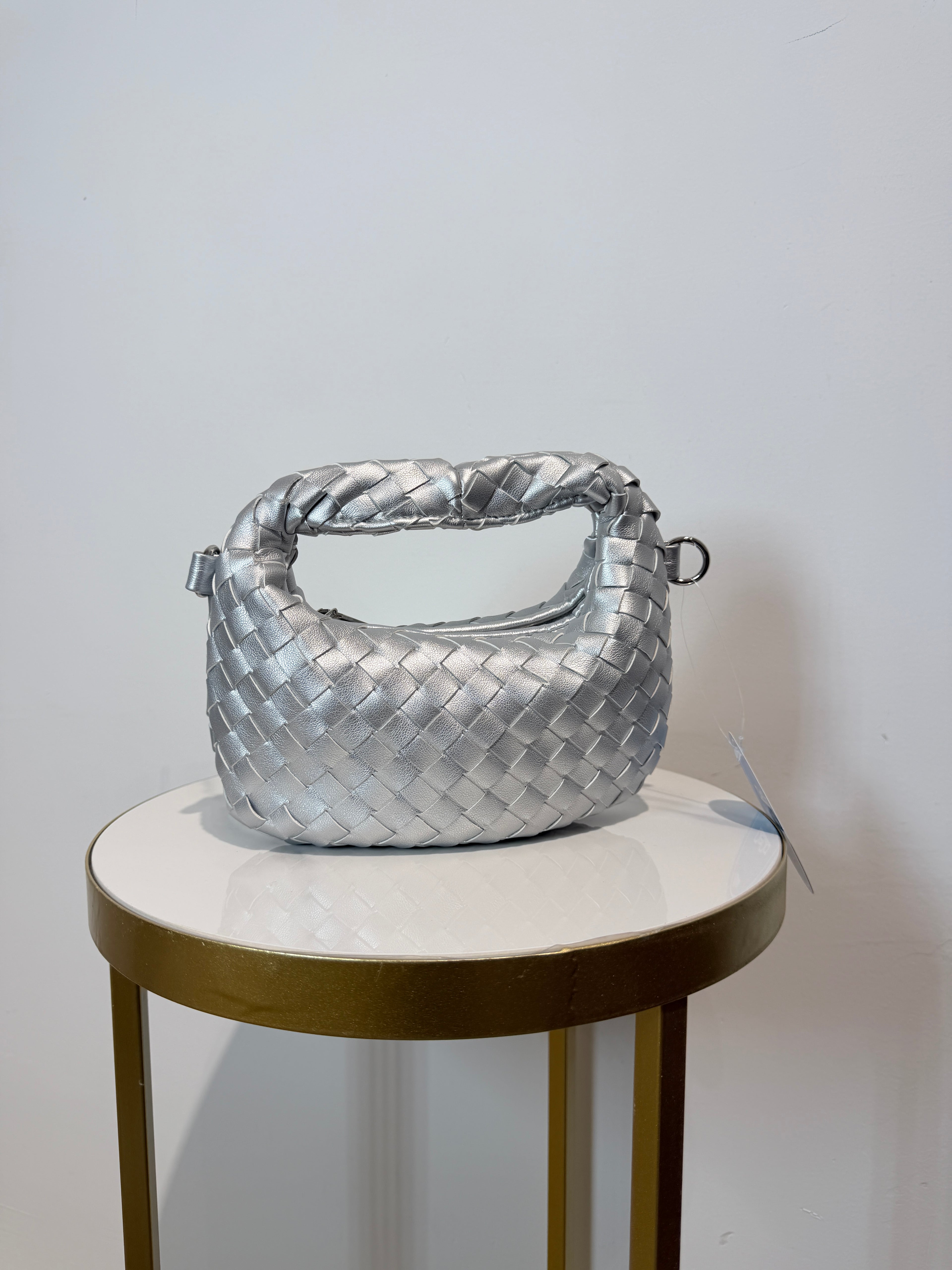 Borsa Deda