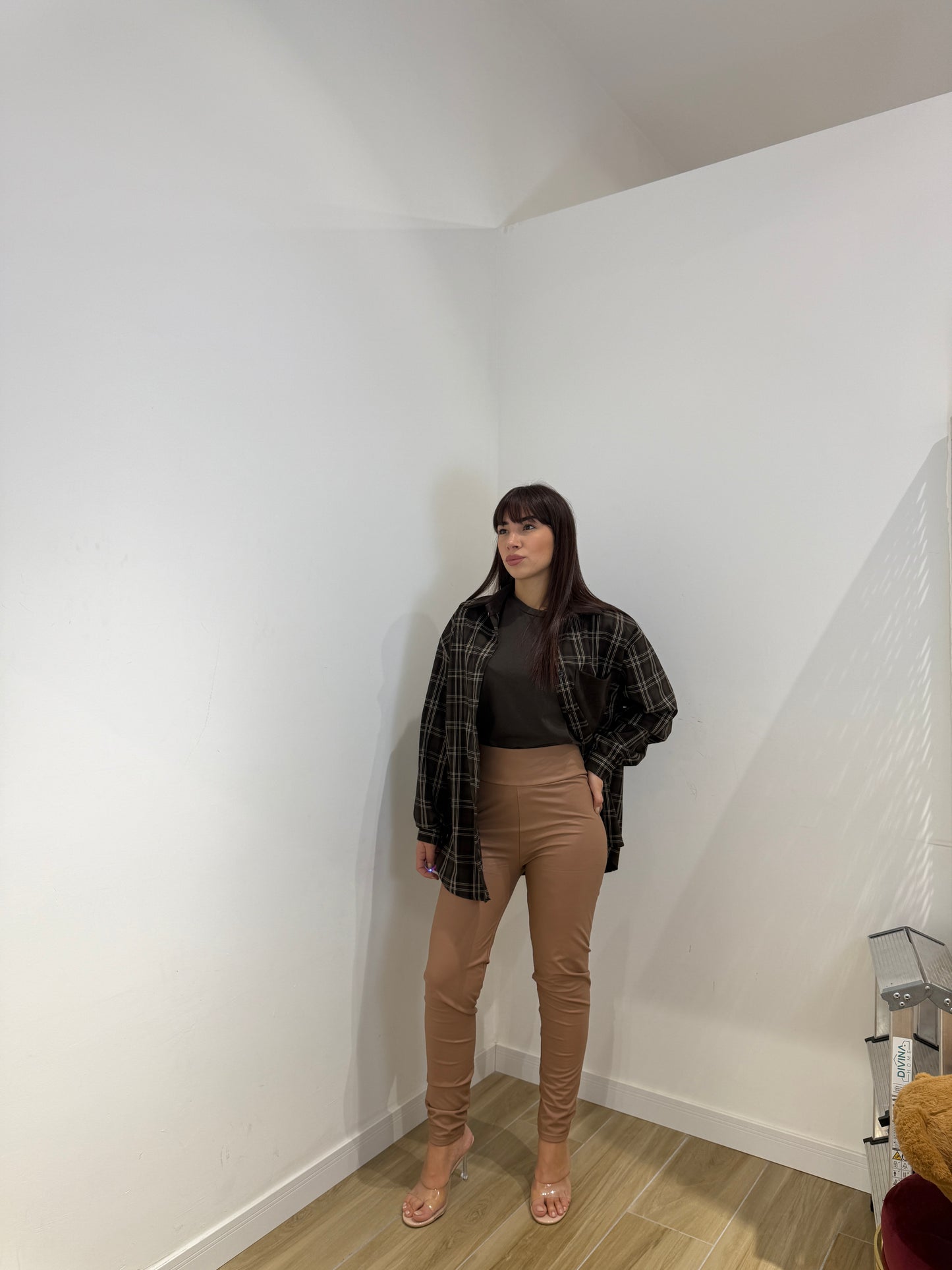 Leggins ecopelle beige Mena