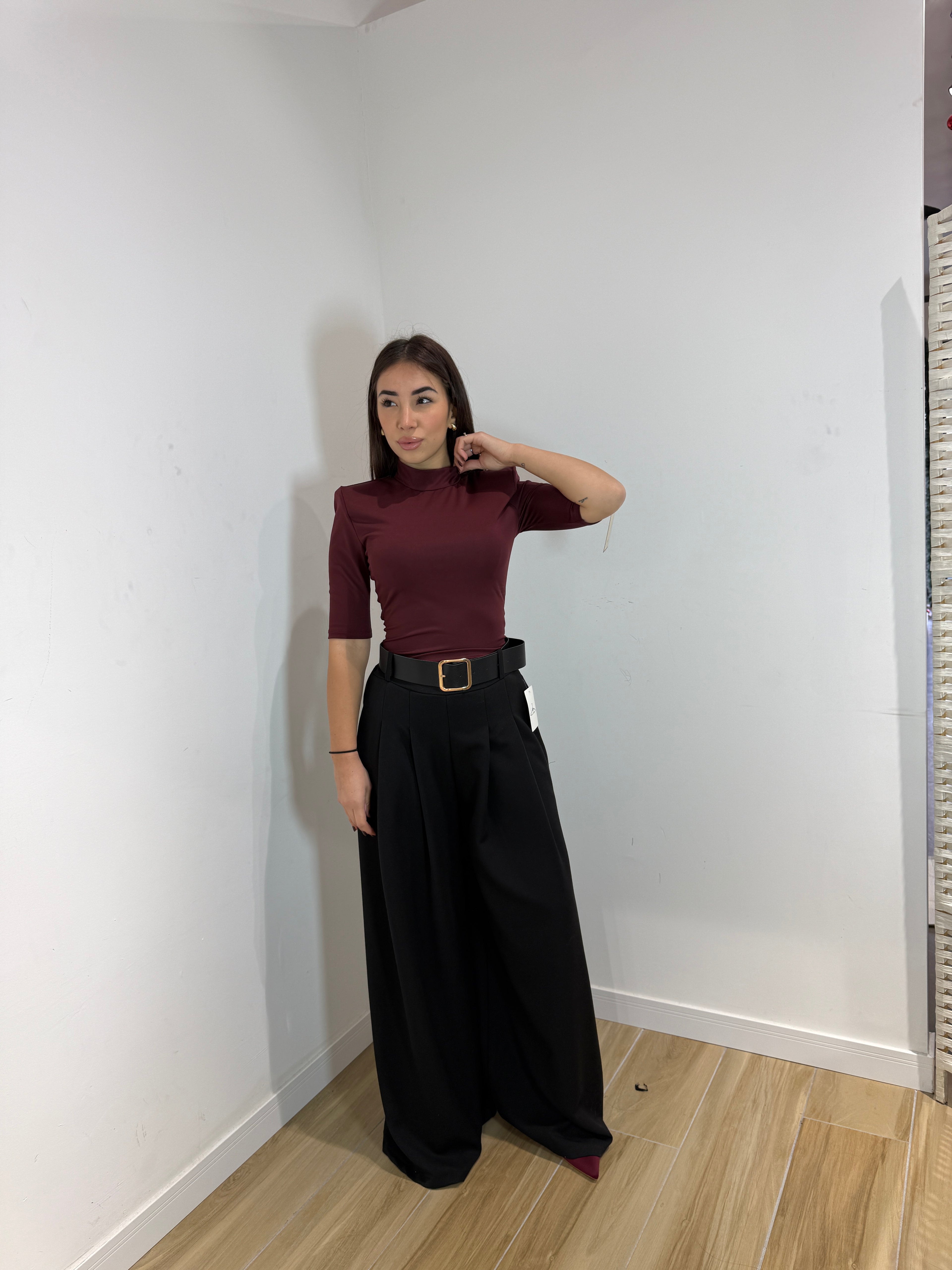 Body elegant con spalline