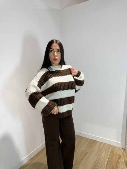 Pull American marrone