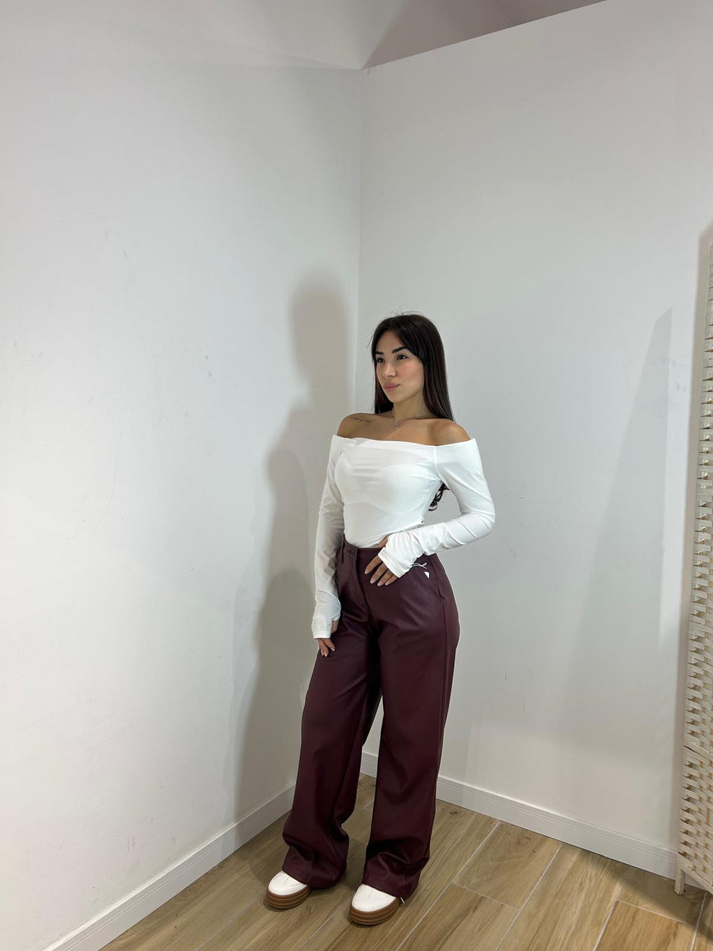 Body scollo a barca in licra bianco