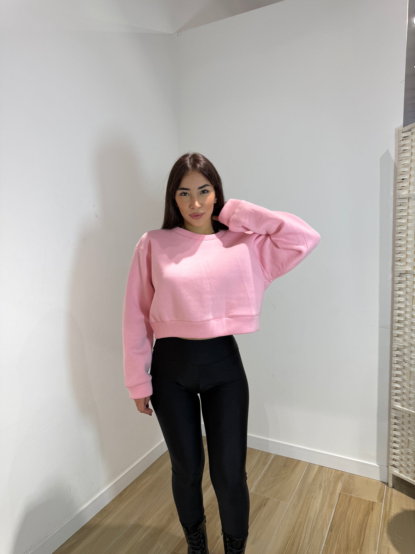 Felpa simple crop rosa