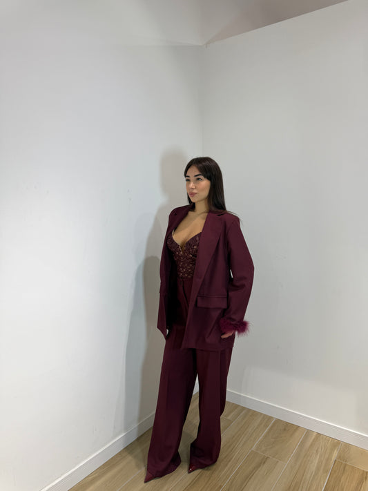 Tailleur piuma bordeaux