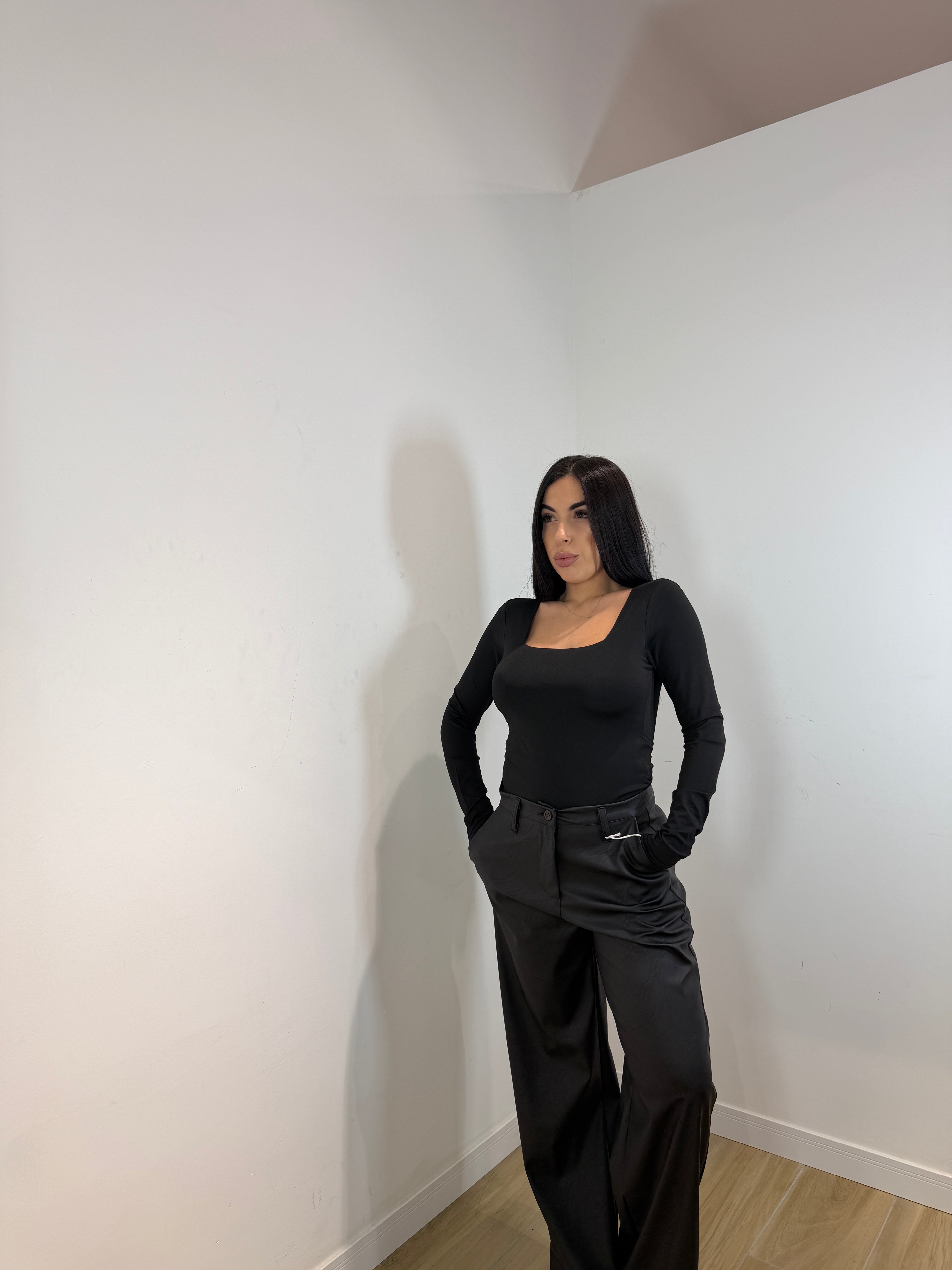 Body simple contenitivo