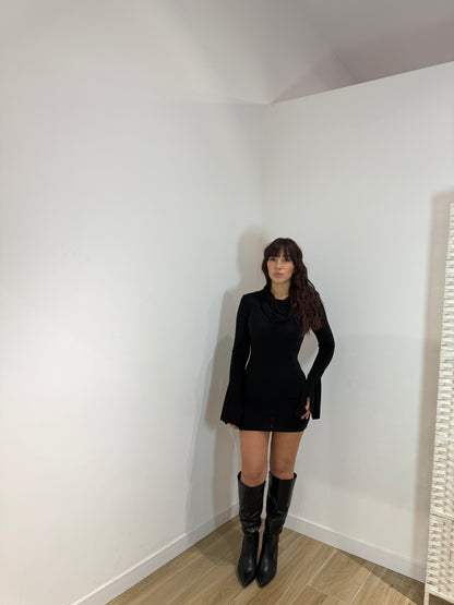 Abito corto con cappuccio Frisia