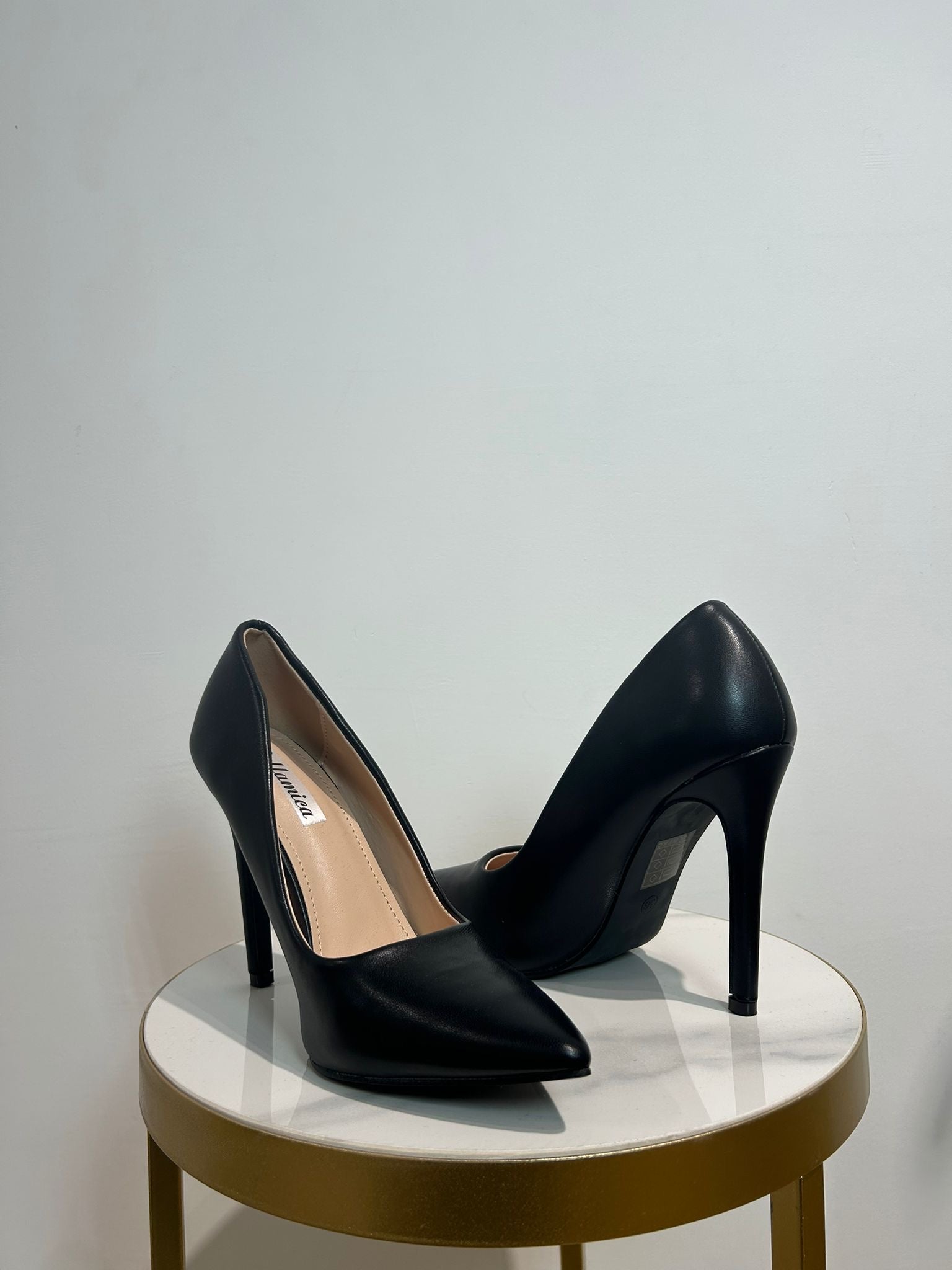 Décolleté Adriana nero