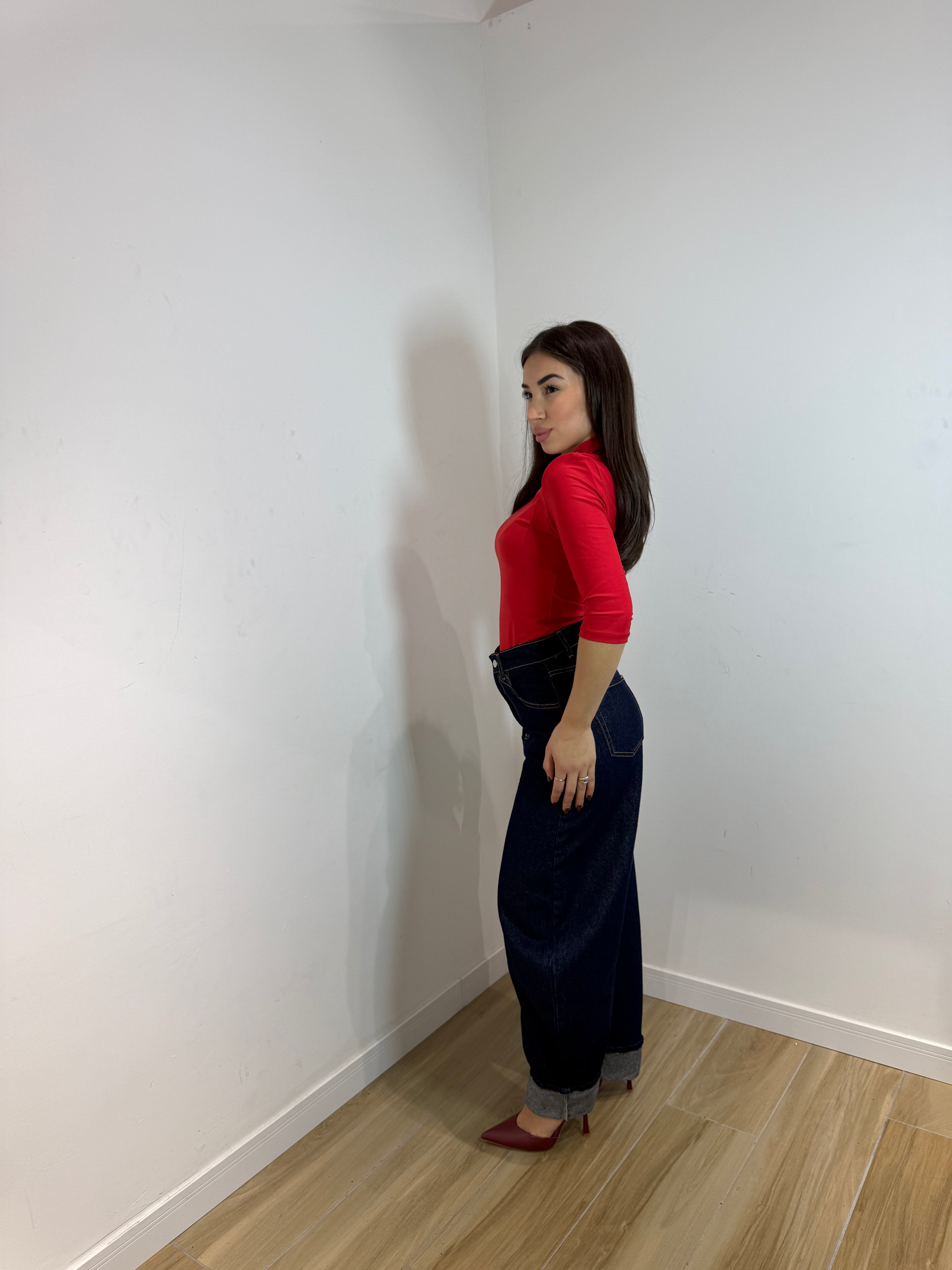 Body elegant con spalline