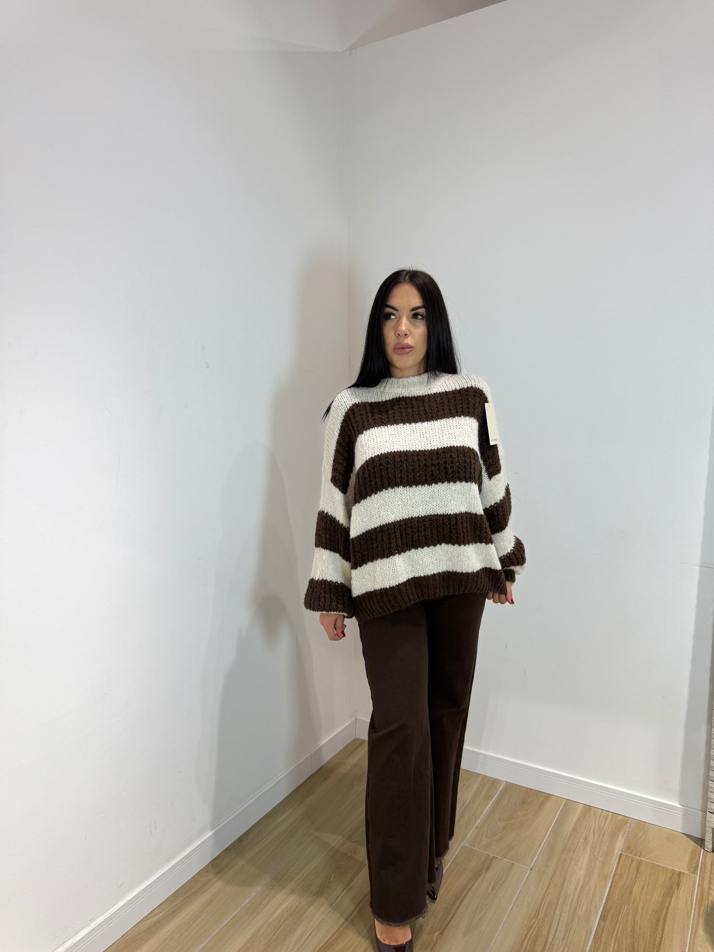 Pull American marrone