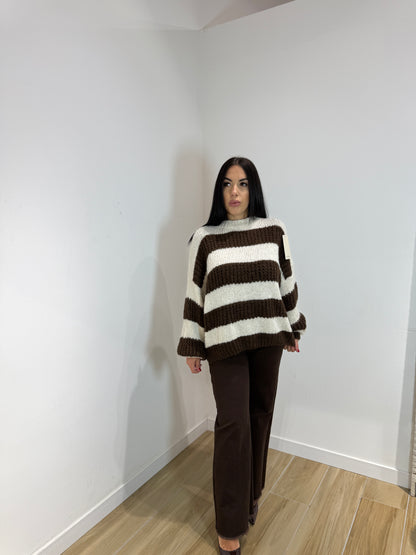 Pull American marrone