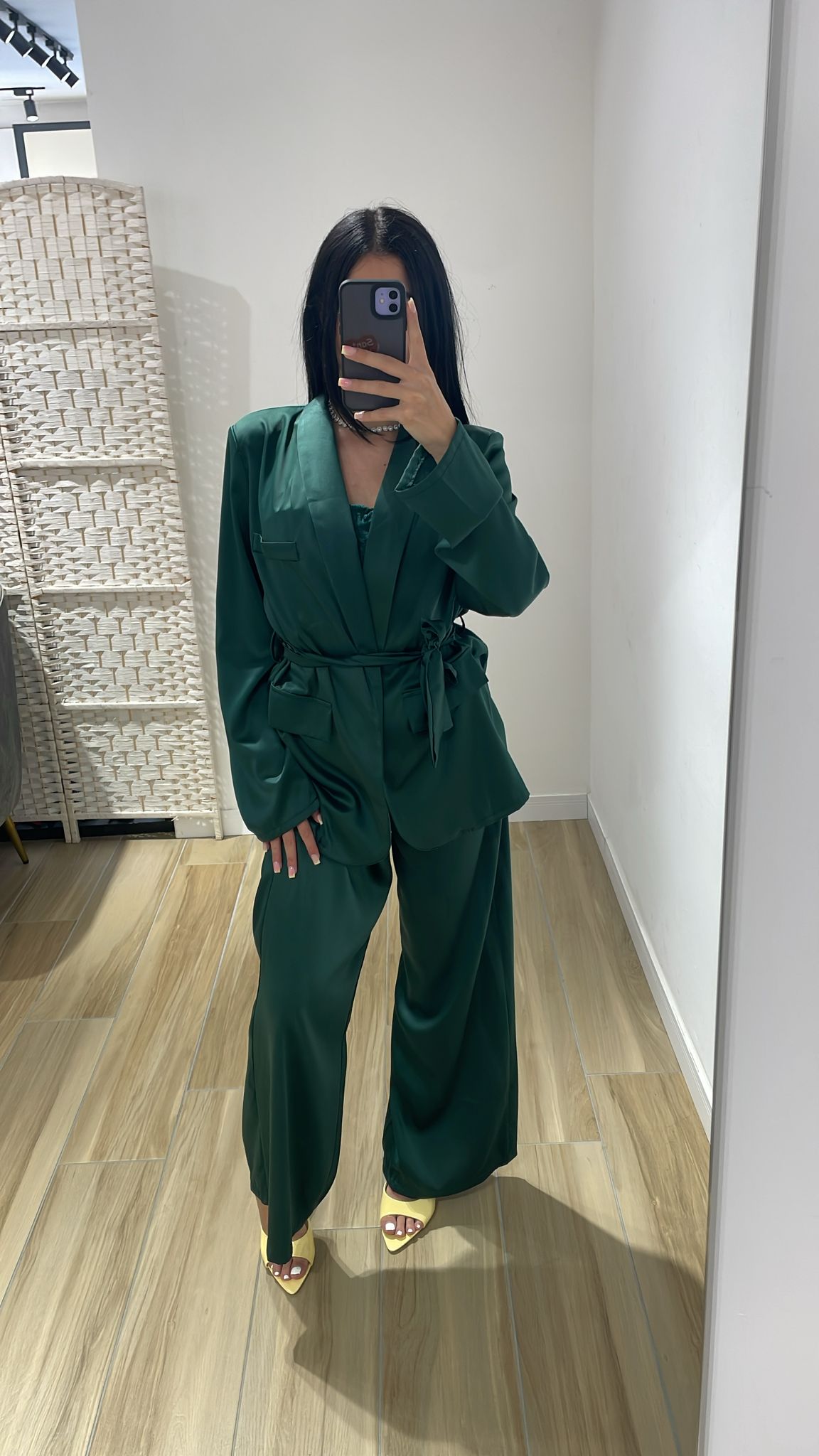 Tailleur in raso Karol