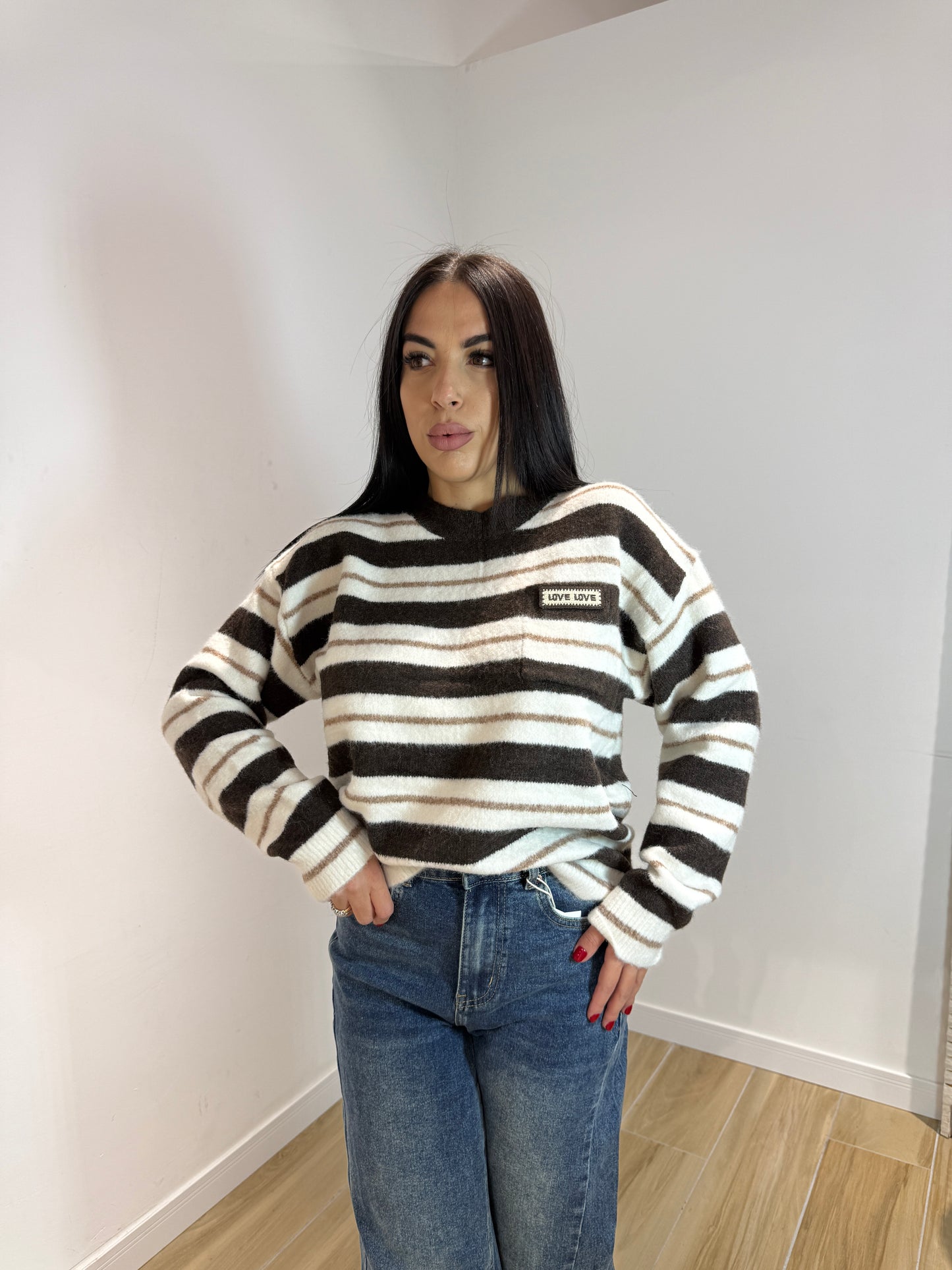 Pull love love marrone