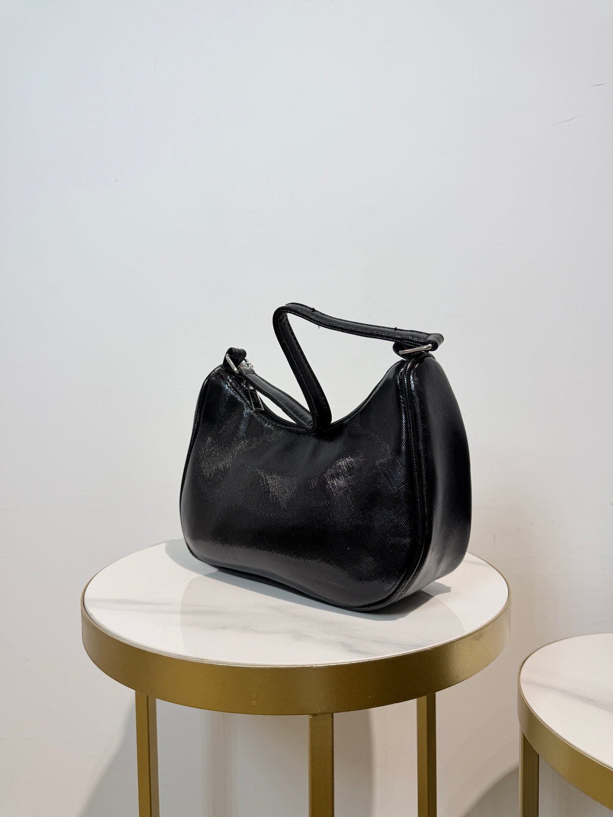 Borsa Solid
