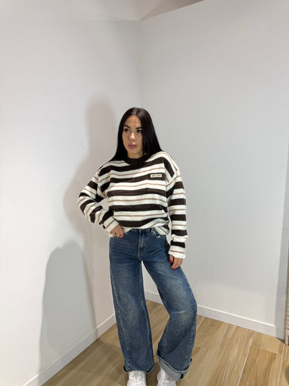 Pull love love marrone