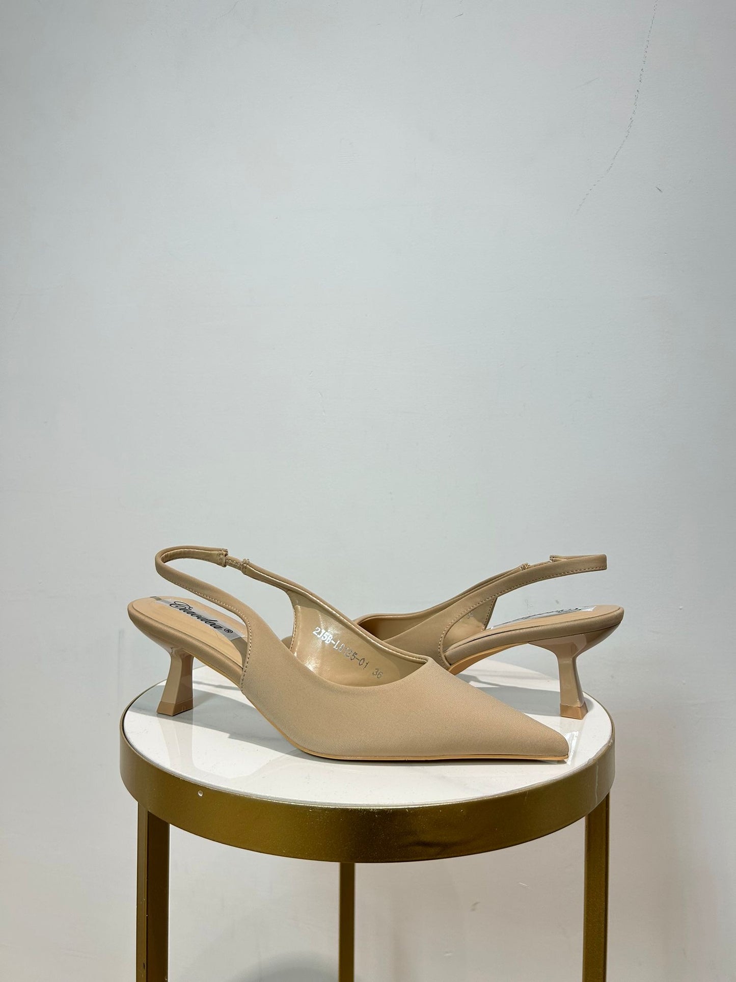 Slingback Rositas beige e nero